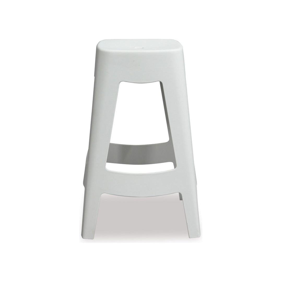 Claudia Barstool