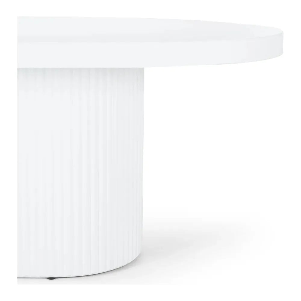 High-Quality Outdoor Dining Tables | 100% HOME Dimocks