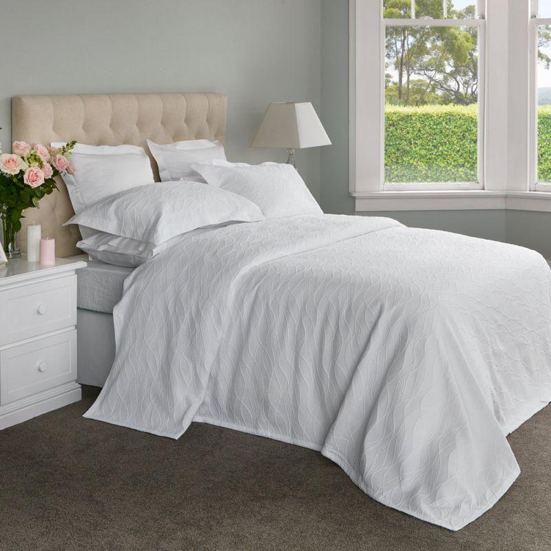 Calm Waters Bedspread Set – 100% HOME Dimocks