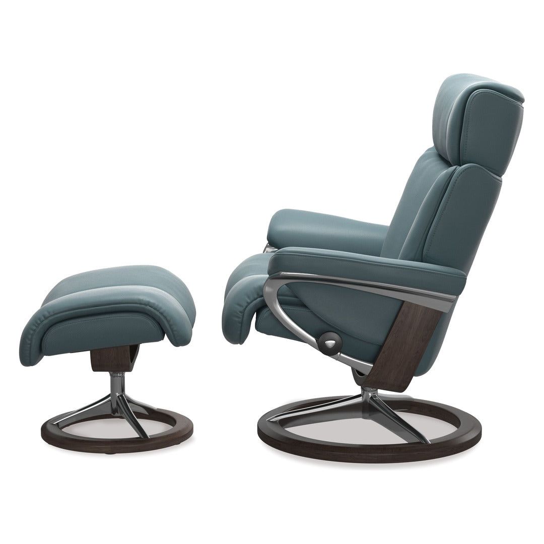 Magic Medium Leather Recliner - Signature Base