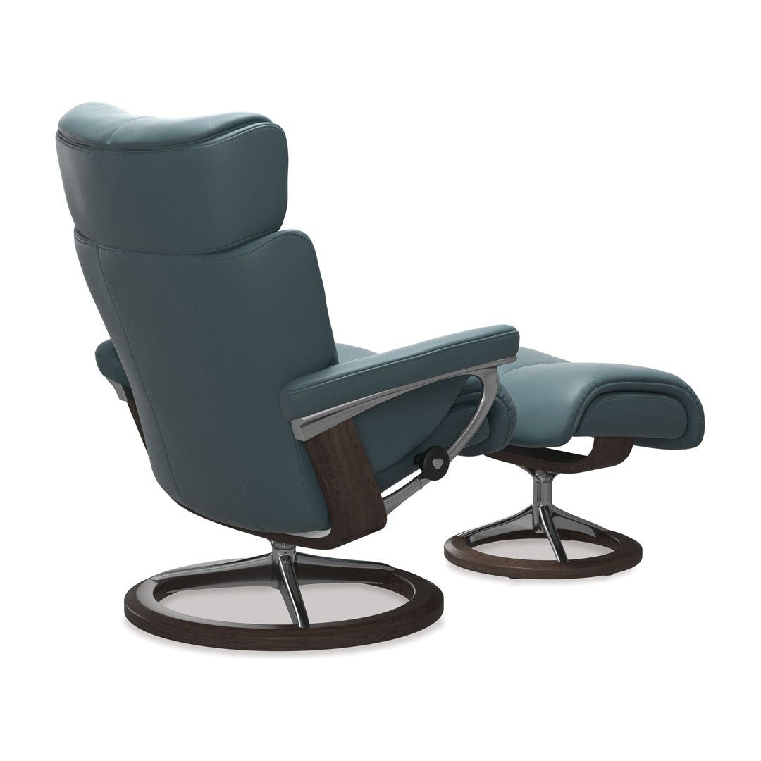 Magic Medium Leather Recliner - Signature Base