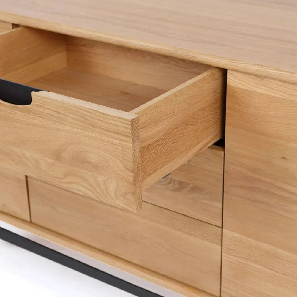 Flow Sideboard