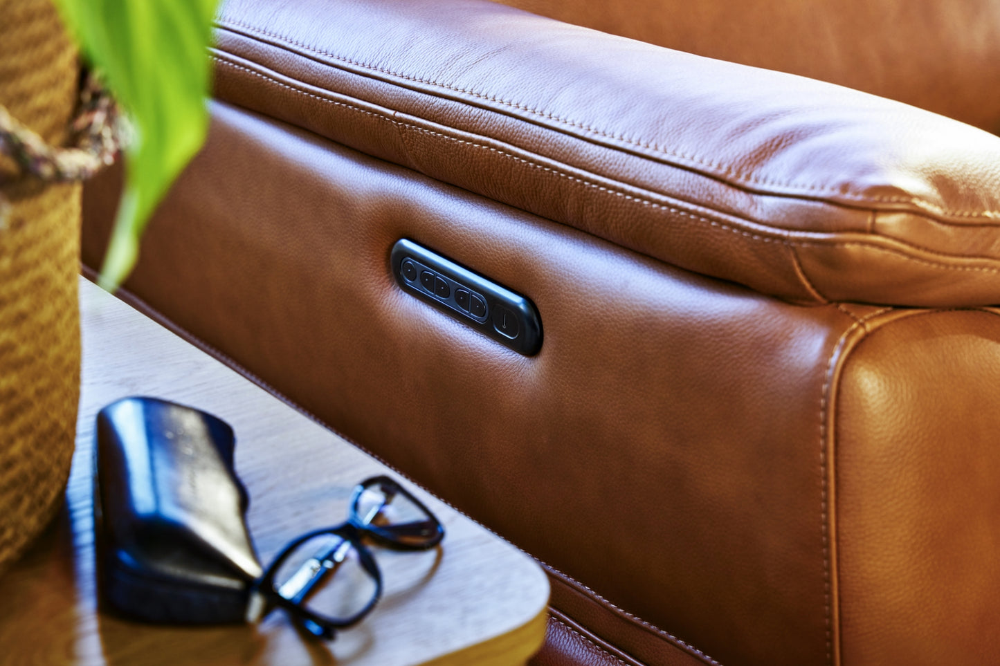 Sereno 2-Seater Power Reclining Sofa with RHF Chaise - Leather
