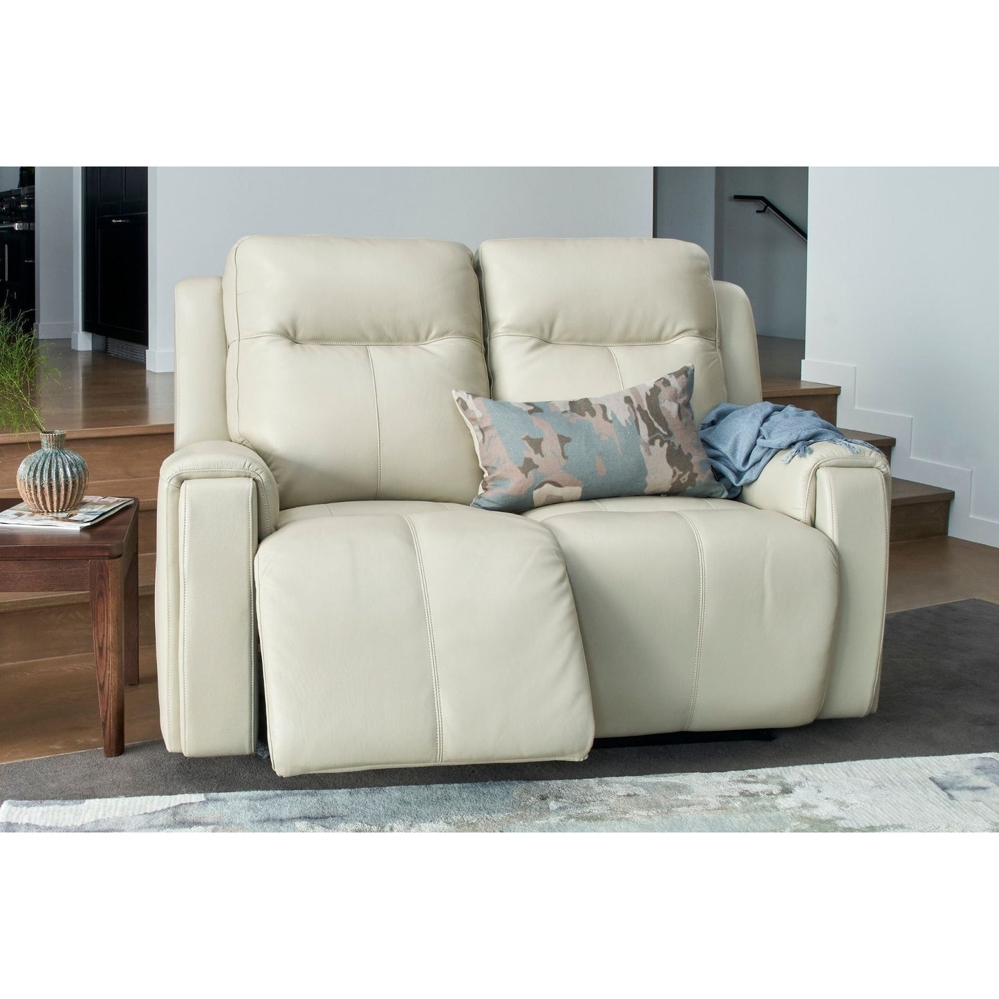United 2.5 Seater Power Reclining Sofa with Lumbar - Leather