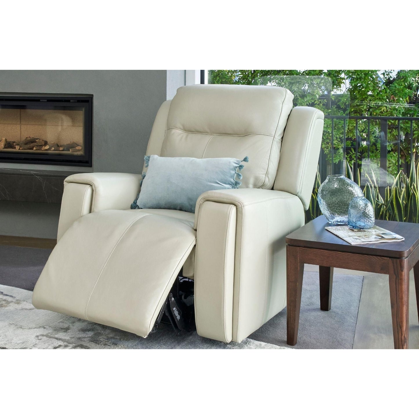 United Power Recliner - Leather