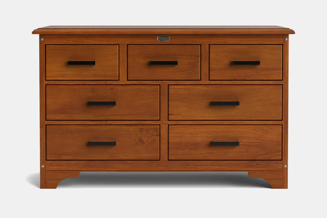 Villager 7-Drawer Lowboy