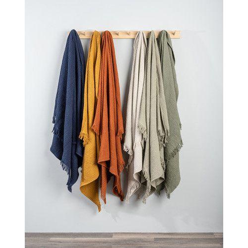Nicholas Throw