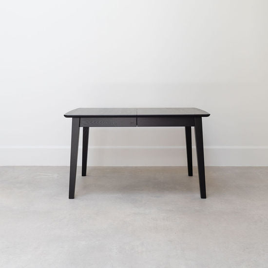 Arco 1300 Extension Dining Table