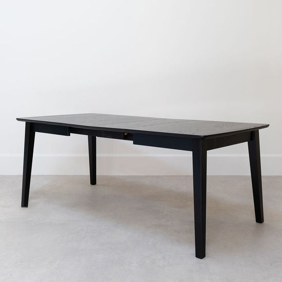 Arco 1300 Extension Dining Table
