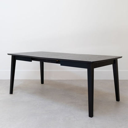 Arco 1300 Extension Dining Table