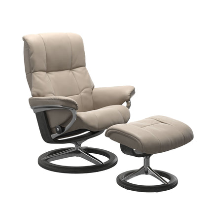 Mayfair Medium Leather Recliner - Signature Base