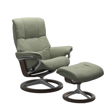 Mayfair Medium Leather Recliner - Signature Base