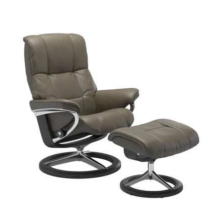 Mayfair Medium Leather Recliner - Signature Base