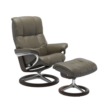 Mayfair Medium Leather Recliner - Signature Base