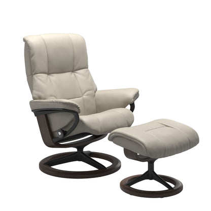 Mayfair Medium Leather Recliner - Signature Base