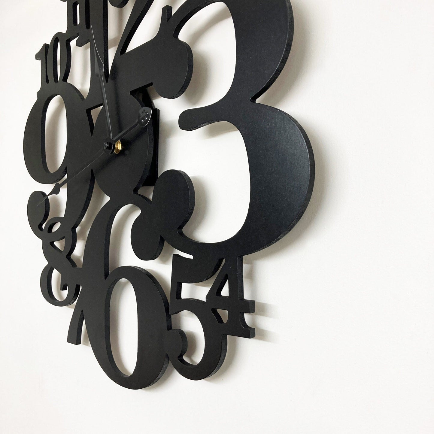 Olsen 45cm Clock