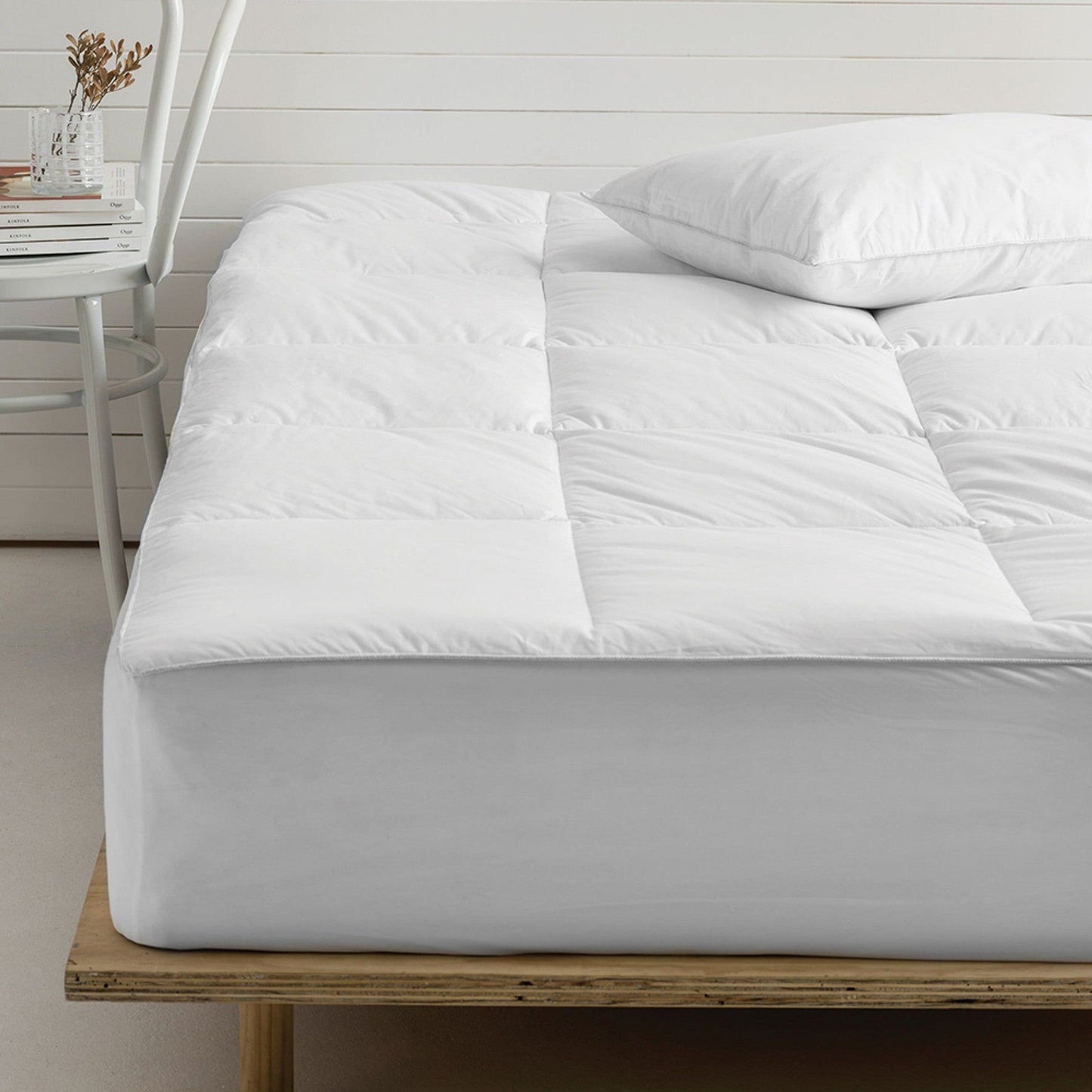 Superior Microfibre Mattress Topper