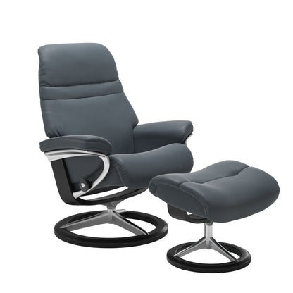 Sunrise Medium Leather Recliner - Signature Base