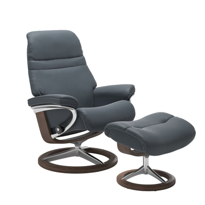 Sunrise Medium Leather Recliner - Signature Base