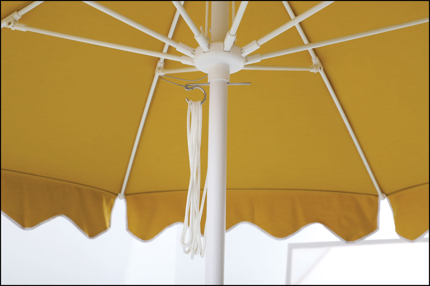 Zest 2.7m Round Umbrella